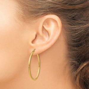 10K Yellow Gold Round 1 1/2 inch Classic Hoop Earrings